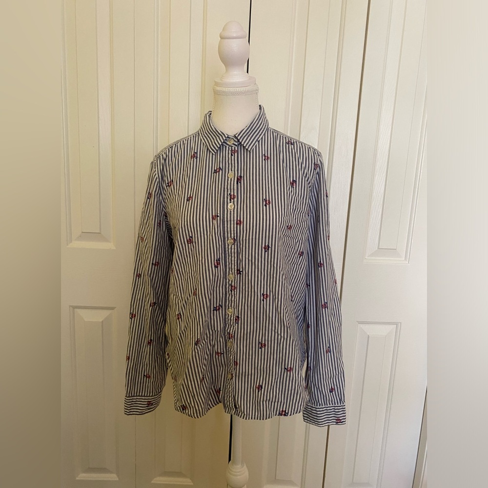 Bluenotes Boyfriend Fit Strip Button-Down Blouse With Pink Flowers (M/M)